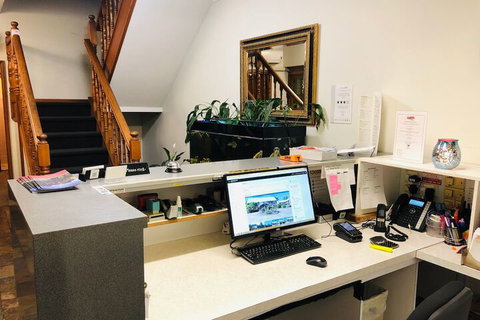 Campbelltown Colonial Motor Inn - Tourism Canberra 6