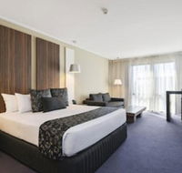 Quality Hotel Taylors Lakes - Tourism Canberra