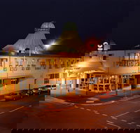 The Lighthouse Hotel - Tourism Canberra