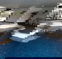 Lakes Hotel - Tourism Canberra