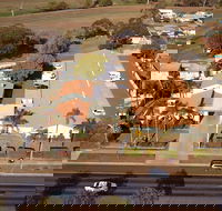 Tamworth Motor Inn  Cabins - Tourism Canberra