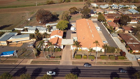 Tamworth Motor Inn & Cabins - Tourism Canberra 0