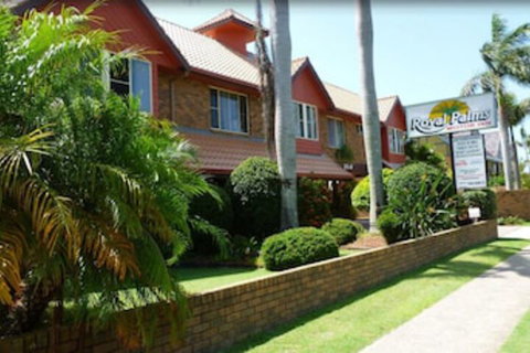 Royal Palms Motor Inn - Tourism Canberra 0