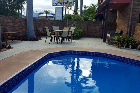 Royal Palms Motor Inn - Tourism Canberra 5