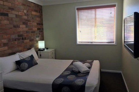 Park Beach Resort Motel - Tourism Canberra 6