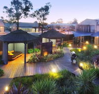 Bay Village Resort  Spa - Tourism Canberra