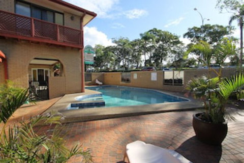 Toreador Motel - Tourism Canberra 0