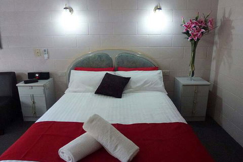 The Grampians Motel & The Views Restaurant - Tourism Canberra 6
