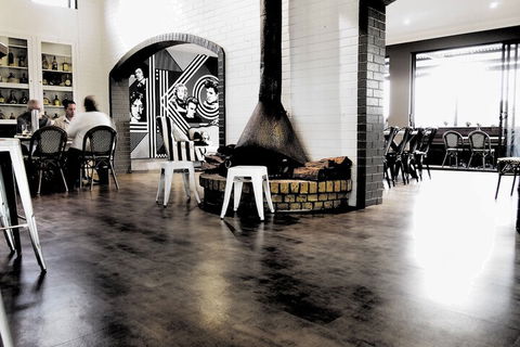 Hotel Gracelands - Tourism Canberra 4