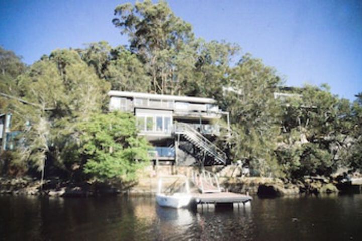  Tourism Canberra