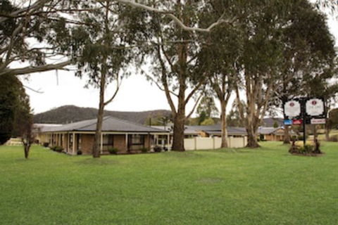 Zig Zag Motel - Tourism Canberra 0