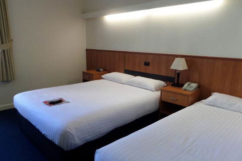 Comfort Hotel Perth City - Tourism Canberra 5