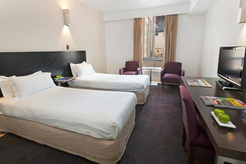 Hotel Causeway - Tourism Canberra 3