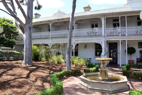 Richmond Hill Hotel - Tourism Canberra 2