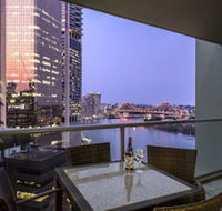 Oaks Brisbane on Felix Suites - Tourism Canberra