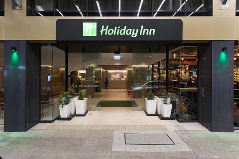 Holiday Inn Perth City Centre, An IHG Hotel - Tourism Canberra 3