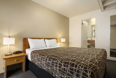 Old Woolstore Apartment Hotel - Tourism Canberra 3
