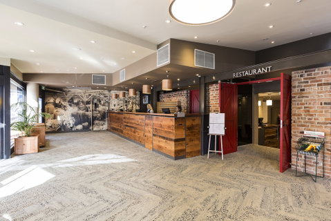 Old Woolstore Apartment Hotel - Tourism Canberra 1