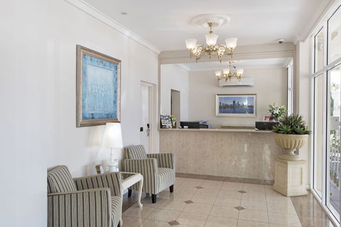 The Peninsula Riverside Serviced Apartments - Tourism Canberra 5