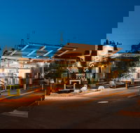 Majestic Oasis Apartments - Tourism Canberra