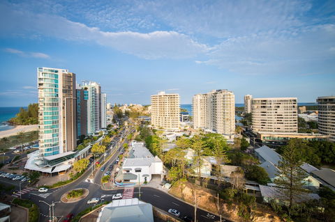 Beachcomber International Resort - Tourism Canberra 1