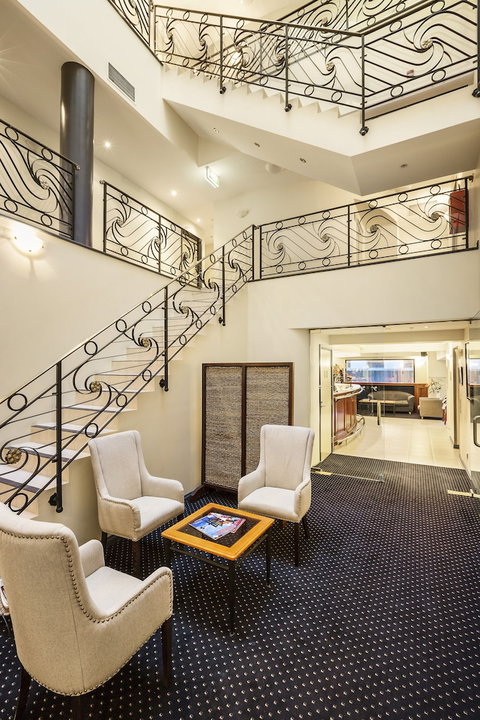 Quest Savoy - Tourism Canberra 0