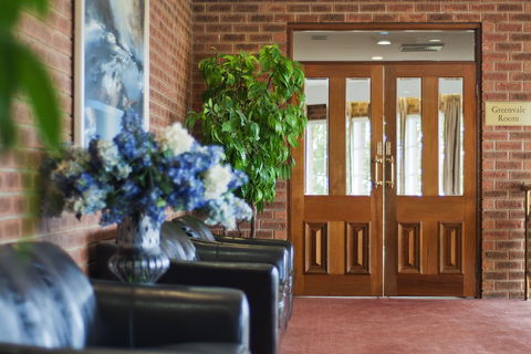 Quality Hotel Melbourne Airport - Tourism Canberra 5