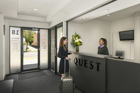 Quest On Rheola - Tourism Canberra 0