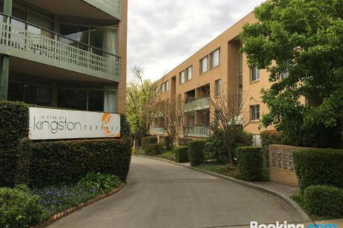 Kingston Terrace Apartments - Tourism Canberra 0