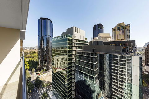 IStay River City Brisbane - Tourism Canberra 2