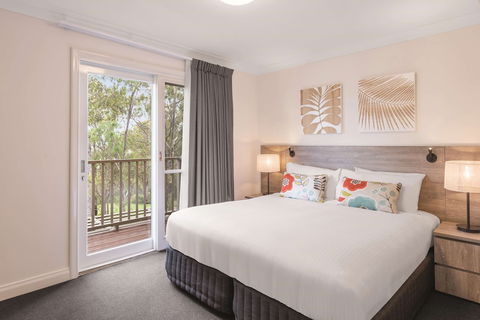 Oaks Cypress Lakes Resort - Tourism Canberra 5