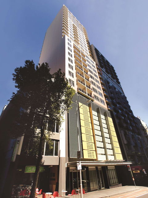 Oaks Melbourne On Lonsdale Suites - Tourism Canberra 1