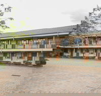 Gateway on Monash Boutique Hotel - Tourism Canberra