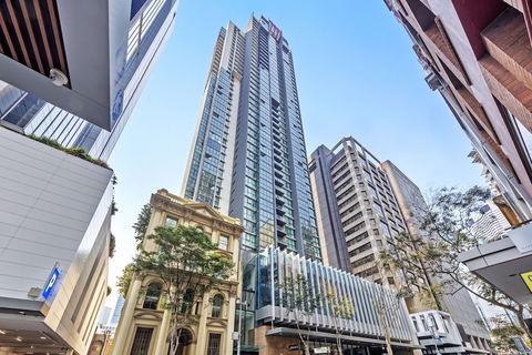 Oaks Brisbane On Charlotte Suites - Tourism Canberra 1