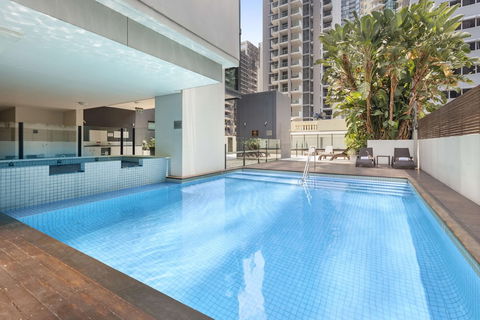 Oaks Brisbane On Charlotte Suites - Tourism Canberra 5