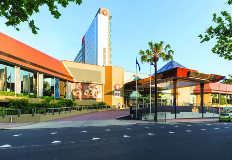 Travelodge Hotel Bankstown Sydney - Tourism Canberra 1