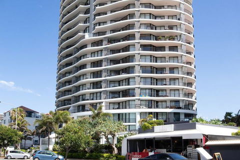 Mantra Coolangatta Beach - Tourism Canberra 1