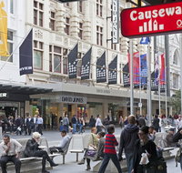 Causeway Inn On The Mall - Tourism Canberra