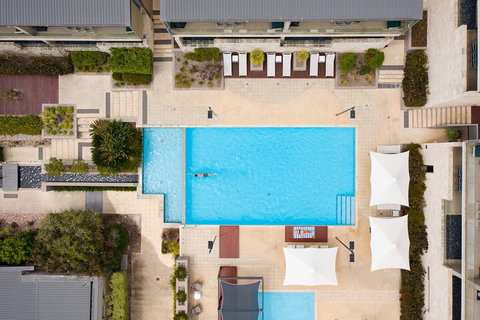 Smiths Beach Resort - Tourism Canberra 6