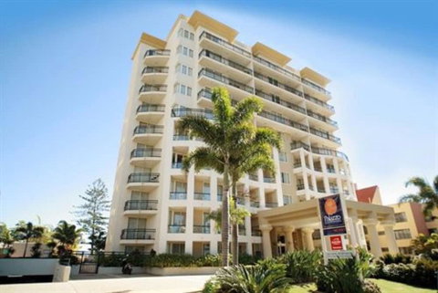 Palazzo Colonnades - Tourism Canberra 0