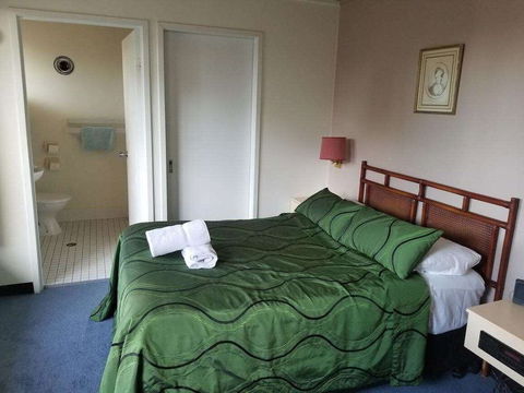 Raceways Motel - Tourism Canberra 5