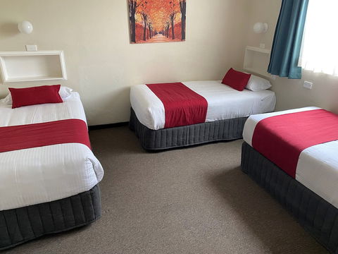 Country Gardens Motel - Tourism Canberra 4