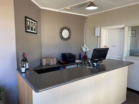 Country Gardens Motel - Tourism Canberra 3