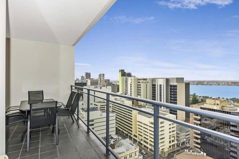 Astra Apartments Perth Zenith - Tourism Canberra 5