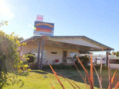Crossroads Motel - Tourism Canberra 0