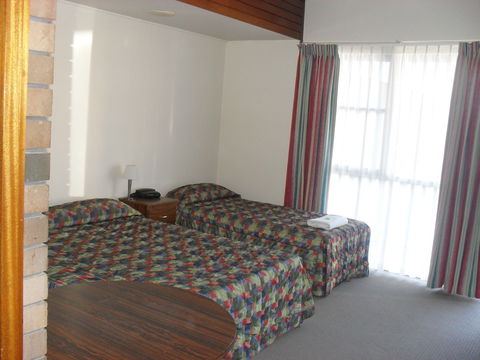 Downtown Motel - Tourism Canberra 5