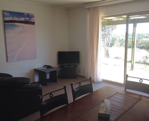 Bremer Bay Resort - Tourism Canberra 6