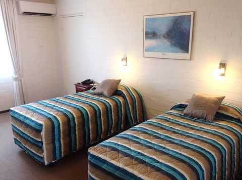 Bremer Bay Resort - Tourism Canberra 3