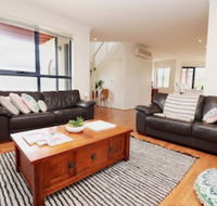 Ocean Whispers Cowes - Rejuvenate Stays - Tourism Canberra