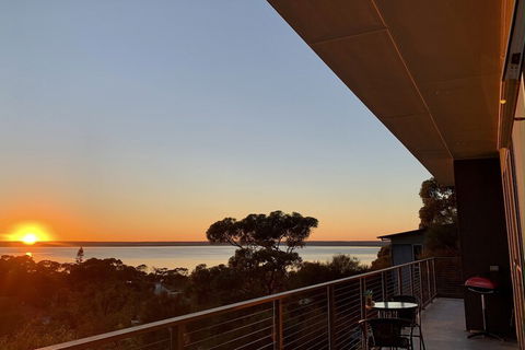 Sunrise On Falie - Tourism Canberra 4